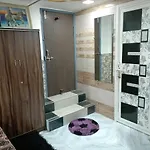 Traveller Guest House