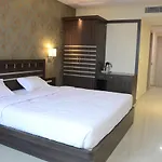 Capital O 4010 Puja Residency