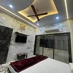 Kashi Dham Home Stay