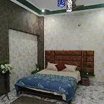 Banarasiya Homestay Close To Banaras Railway Station