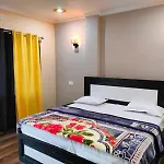 Mohit Paying Guest House