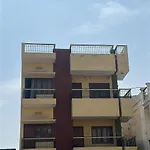 Dhanani Guest House
