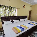 Dhanani Guest House