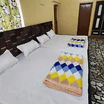 Dhanani Guest House