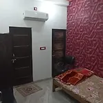 Srk Home Stay
