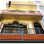 Hotel Premium Temple City Palace Near Kashi Vishwanath Temple - A Premium Guest House In Varanasi