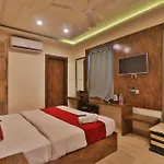 4Everstay By Janki Inn Most Luxury & Spacious Rooms Best Family Hotel In Varanasi