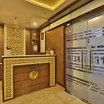 4Everstay By Janki Inn Most Luxury & Spacious Rooms Best Family Hotel In Varanasi