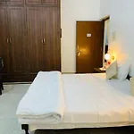 Indira Home Stay