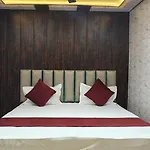 Radha Krishna Home