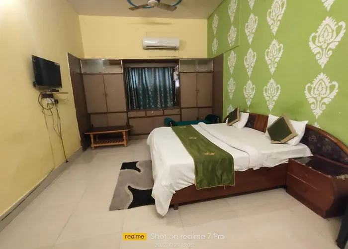 Gangotri Paying Guest House