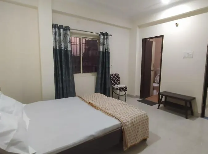 Lakshman Villa Homestay
