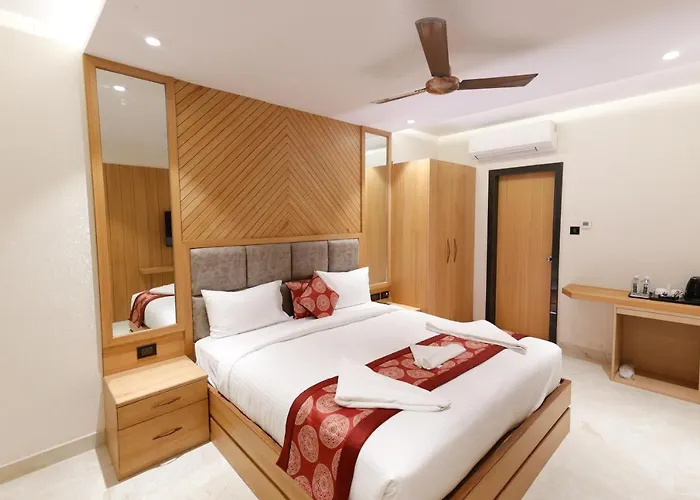 Hotel Sarc Inn