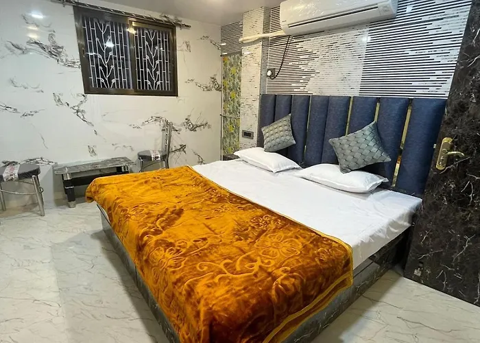 Kashi Dham Home Stay