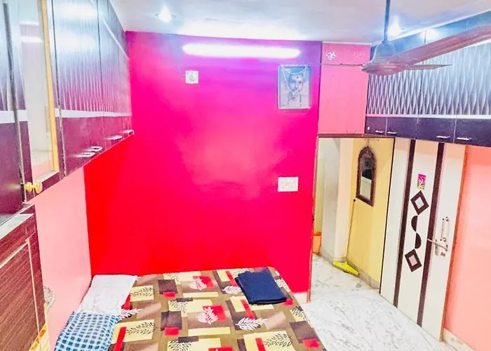 Golden Homestay