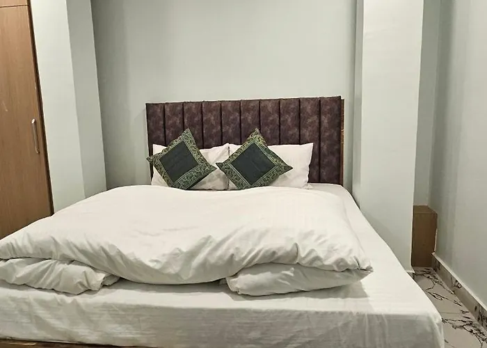 Rajlaxmi Place