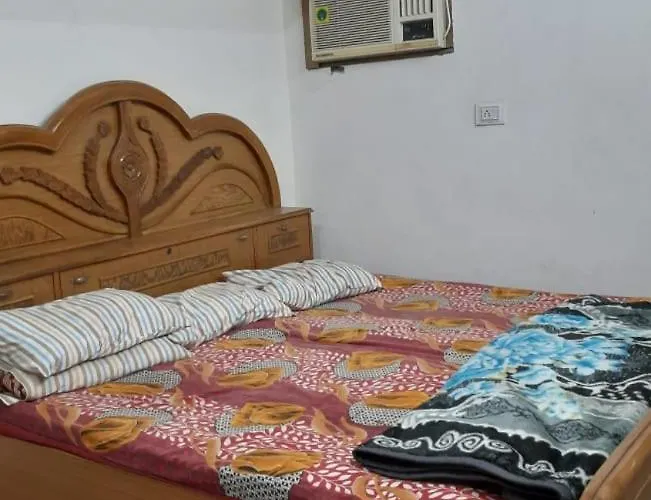 Kashi Atithi Inn