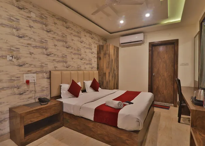 4Everstay By Janki Inn Most Luxury & Spacious Rooms Best Family Hotel In Varanasi