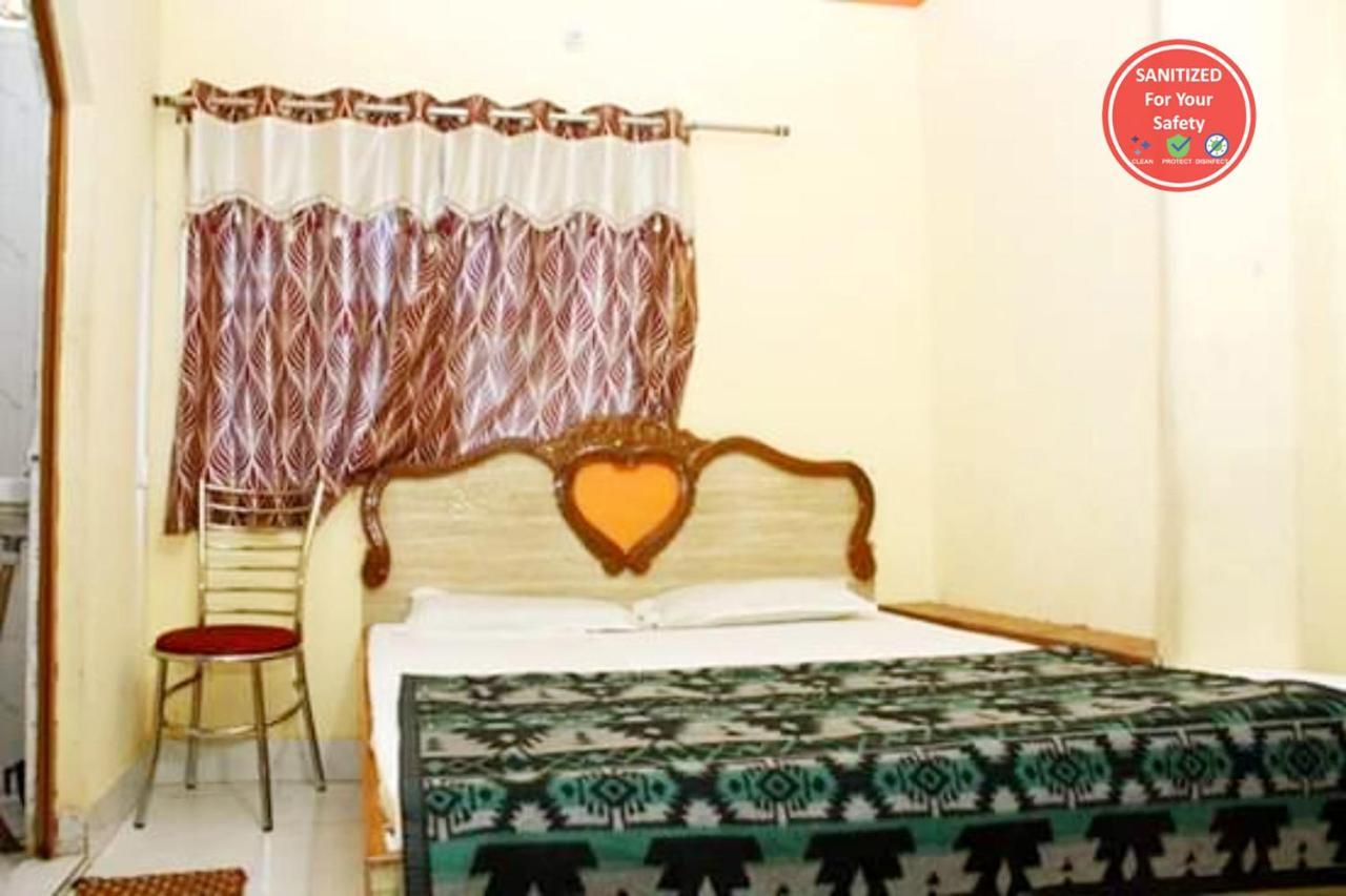 Hotel P N Ganga