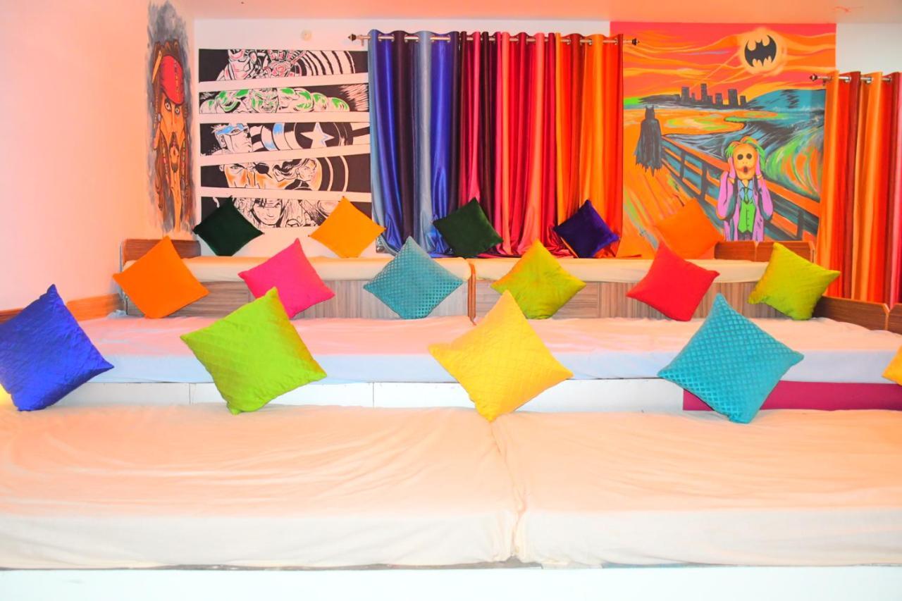 Hostel Gypsy Diaries *