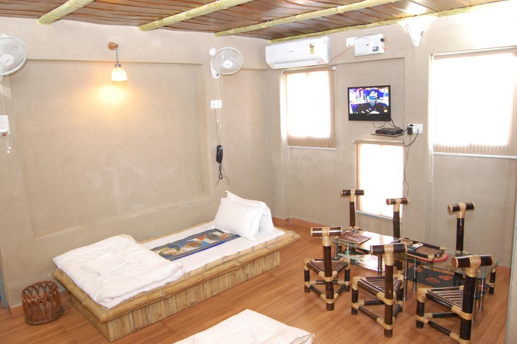 Shri 2* Varanasi