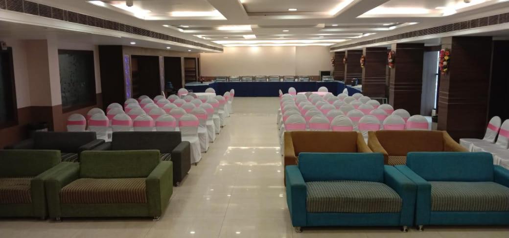 Puja Residency 3*