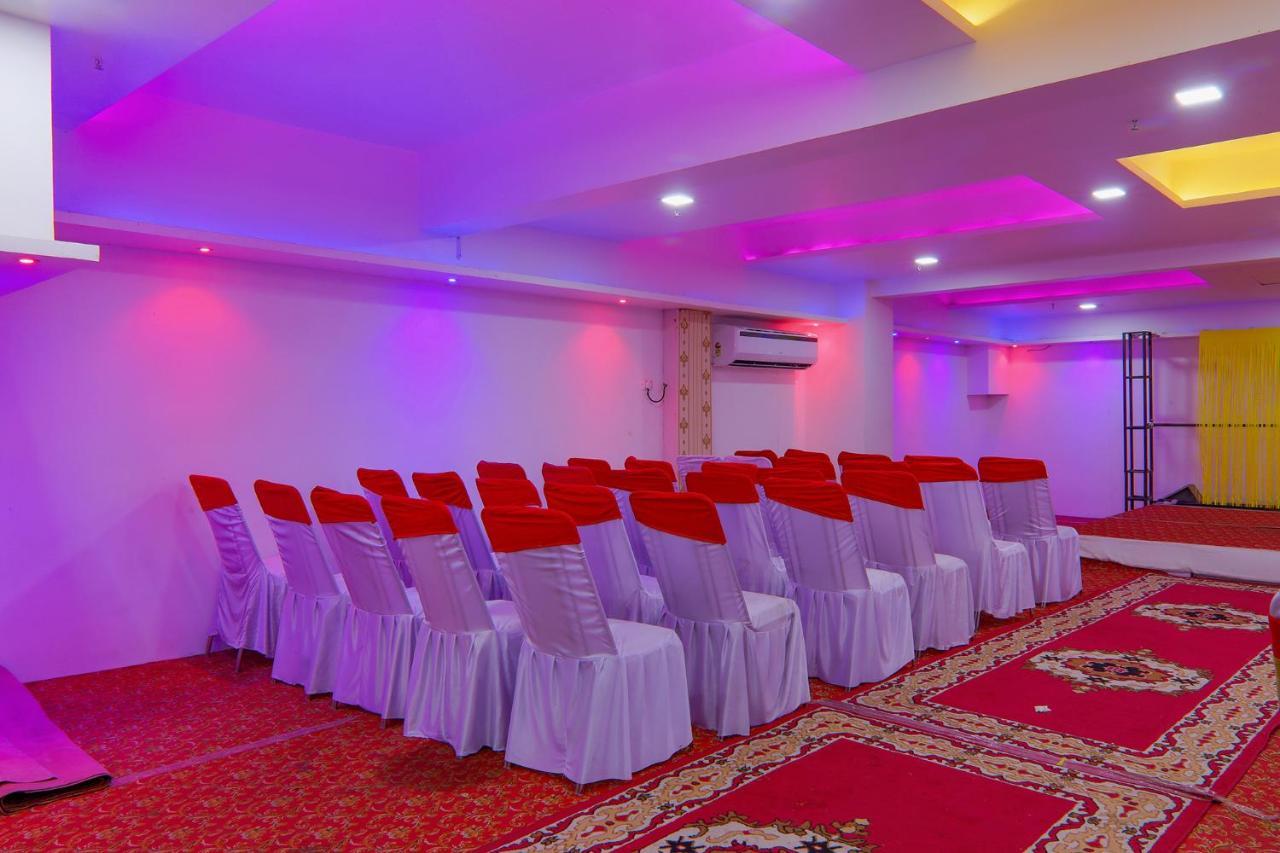 Hotel Fabexpress Moti Mahal Varanasi