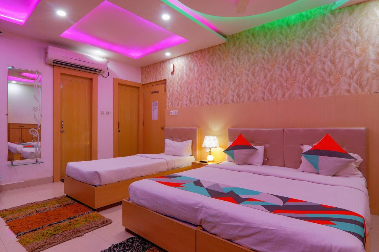 Fabexpress Moti Mahal 3*