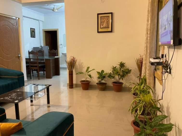 R.h.s Apartment