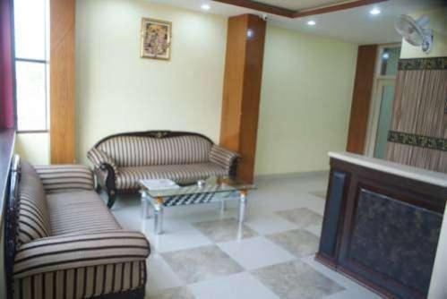 Hotel Citi Residenci 2*