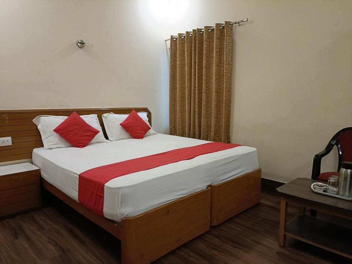 Hotel Padmini International- Sigra Hotel Varanasi