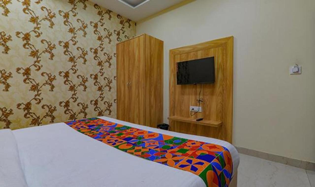 Fabhotel Super 3 Premium Hotel 3*