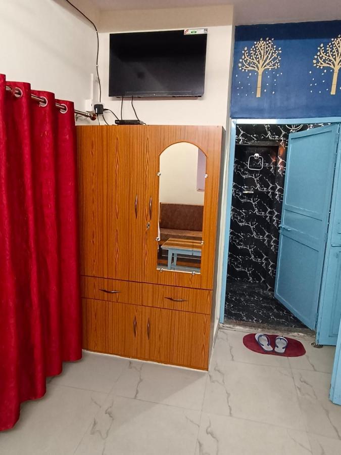 Sankardev D24 35 Guest house *