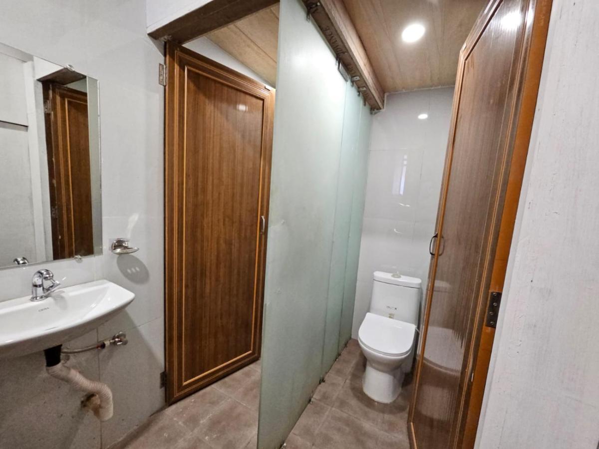 Hotel Padmini International- Sigra Varanasi