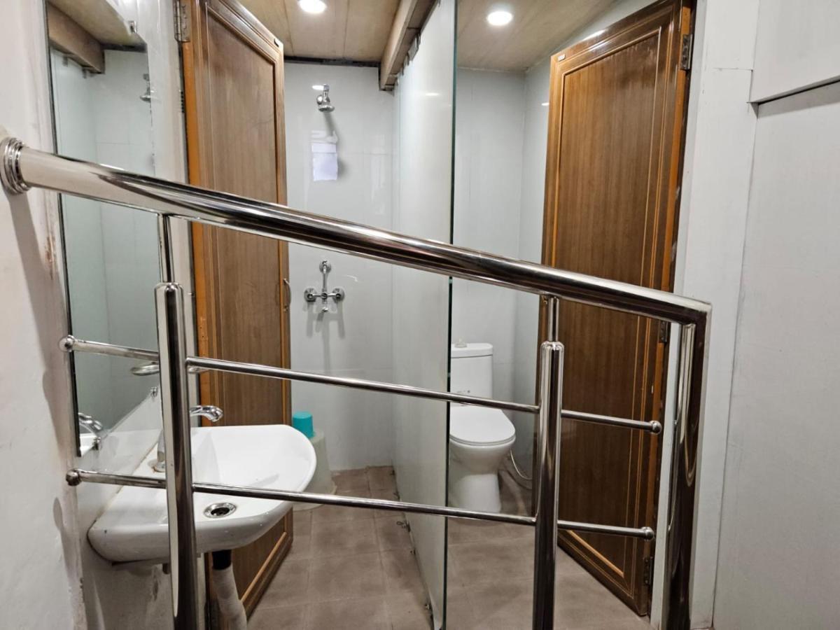 Hotel Padmini International- Sigra Hotel
