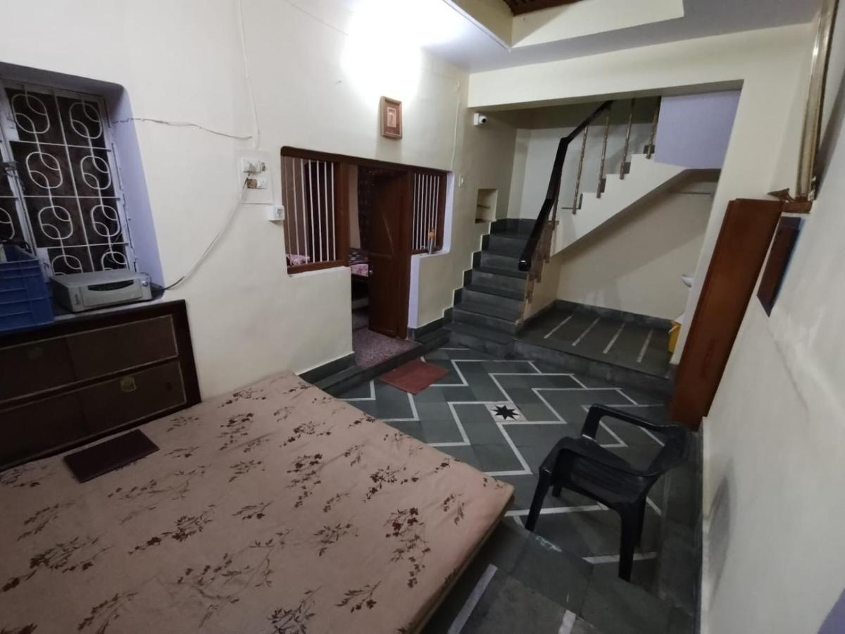 Heritage Homestay@old Near Ganges Varanasi