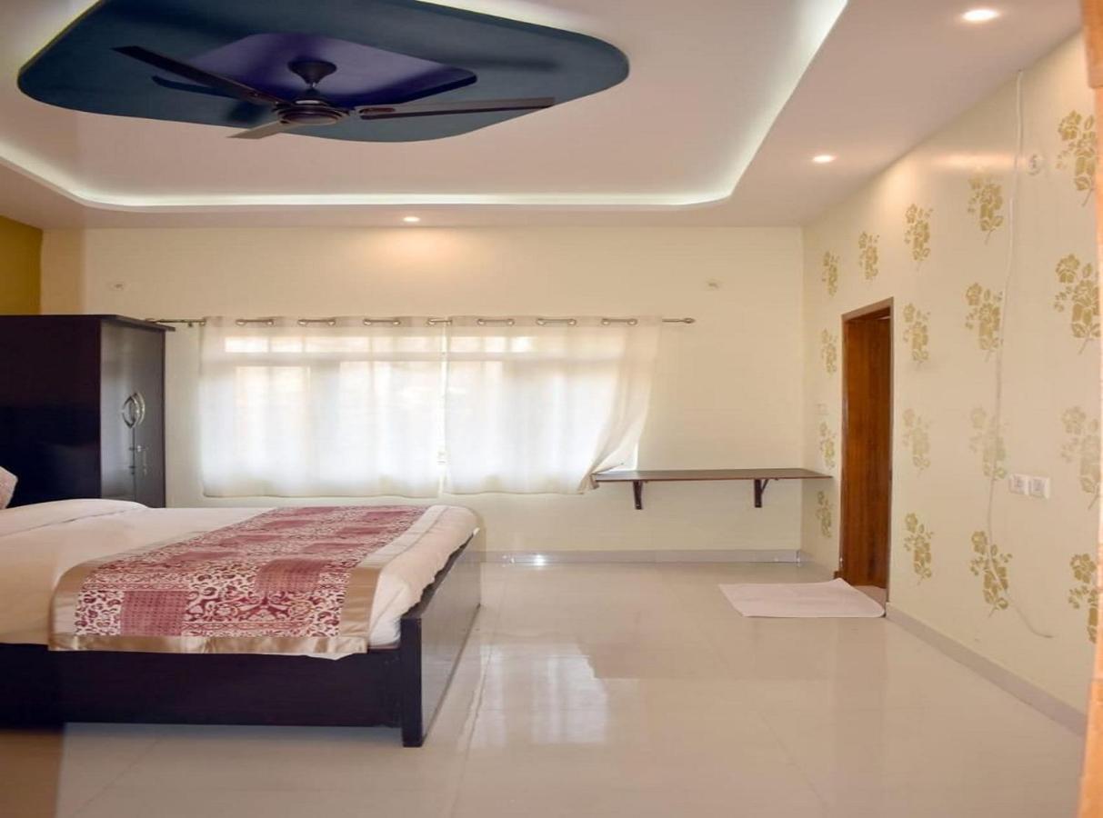 Cozy Hotel 2*