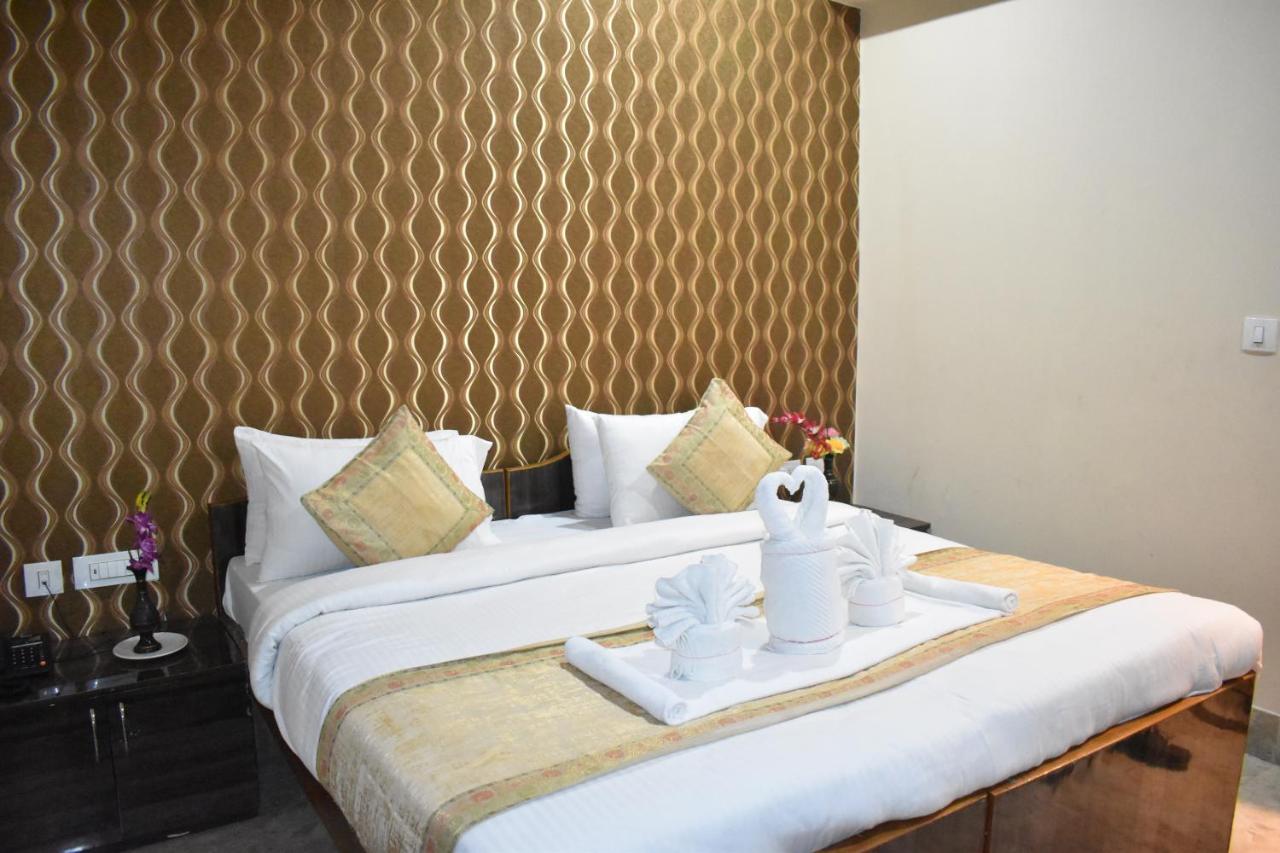 Sarnath International Hotel