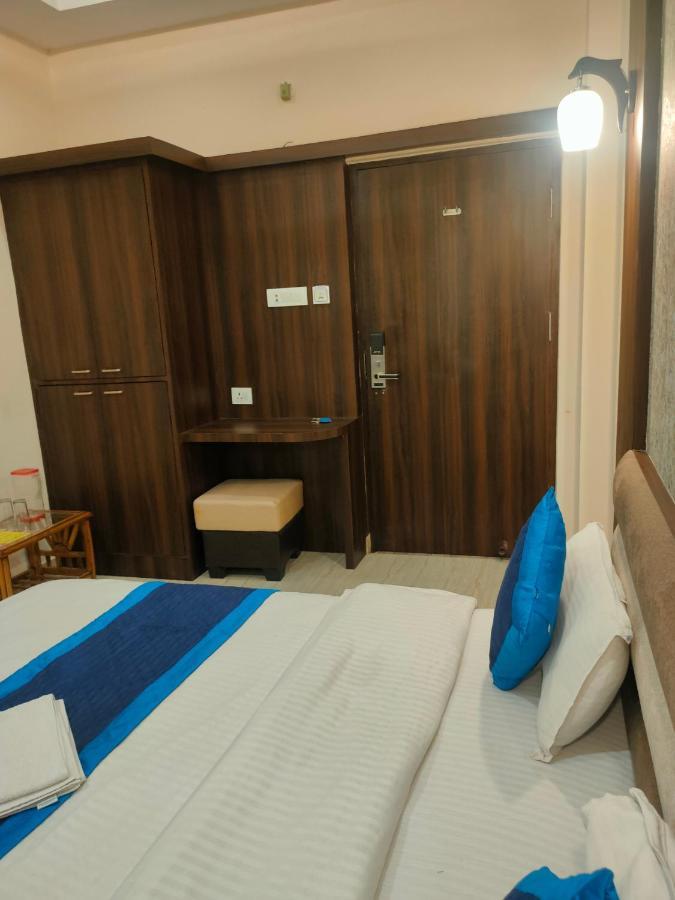 H.h.g Palace Hotel Varanasi
