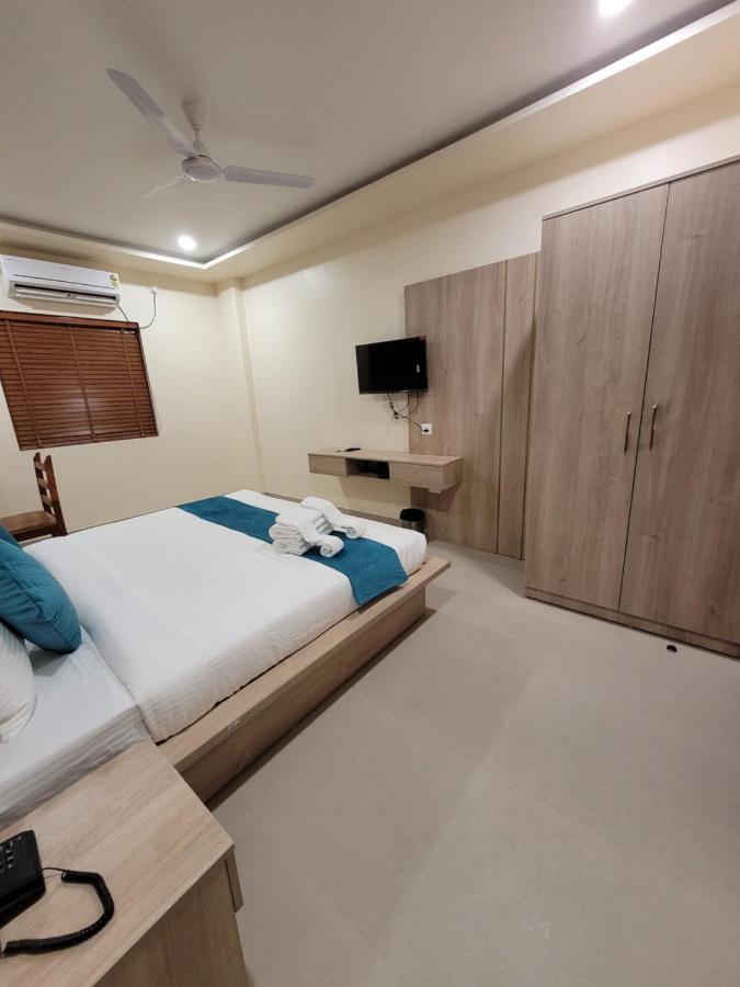 Hotel Ananda Kashi 3*