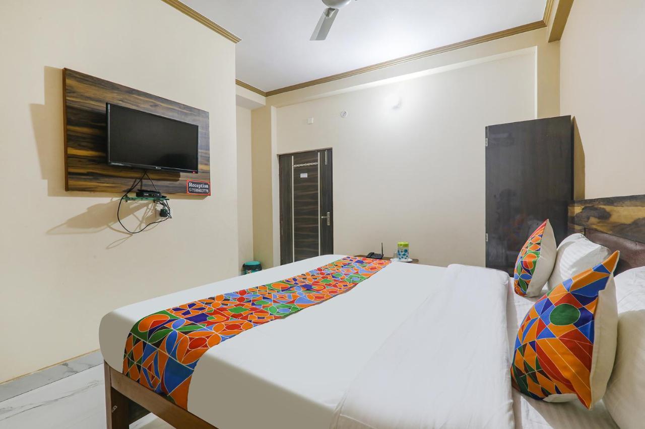 Fabhotel Sr Hotel Varanasi