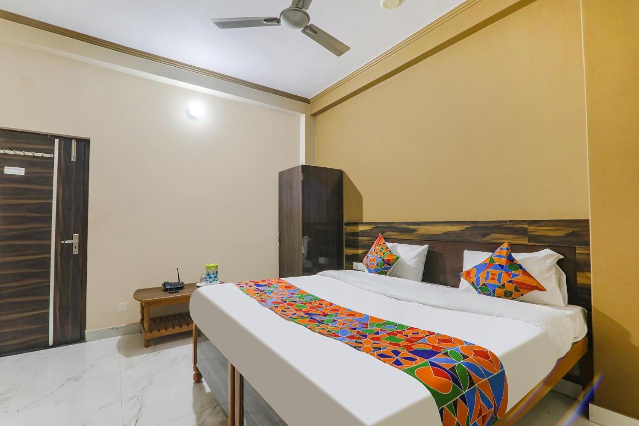 Fabhotel Sr Varanasi