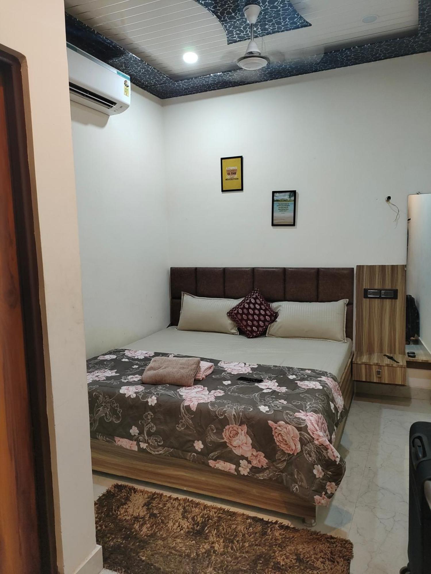 Homestay Banarasiya Close To Banaras Railway Station Varanasi