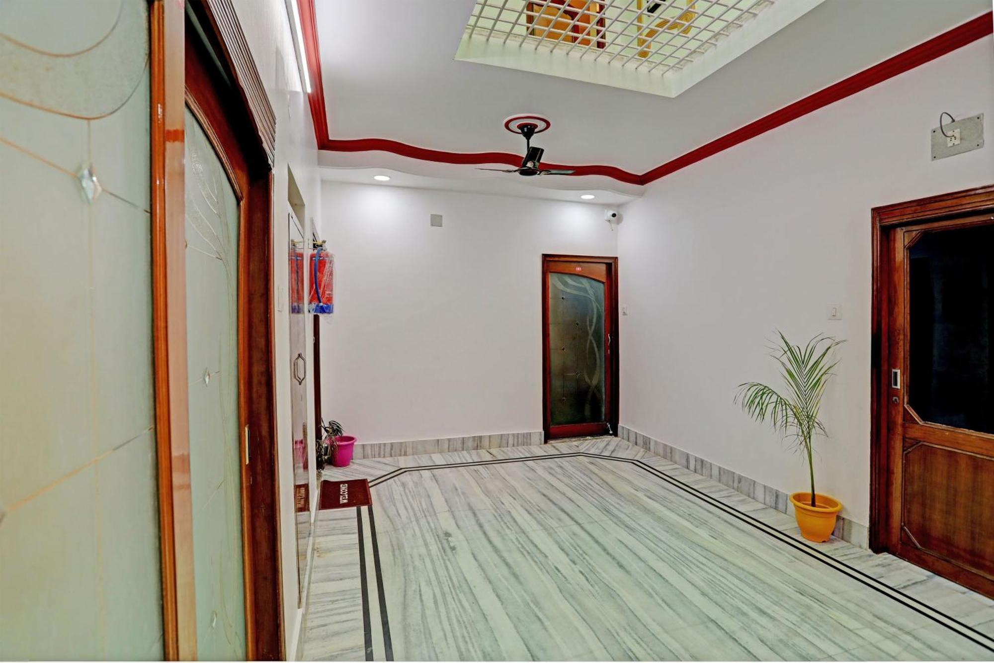 Oyo Flagship Sawariya Palace Hotel