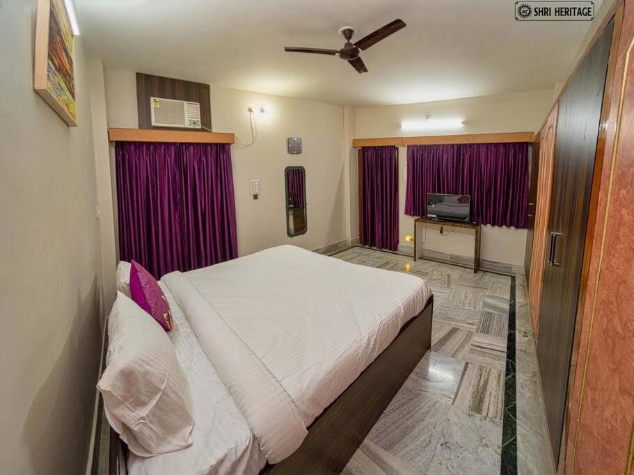 Apartment Shri Heritage - Entire Cozy Floor II At Assi, Varanasi *
