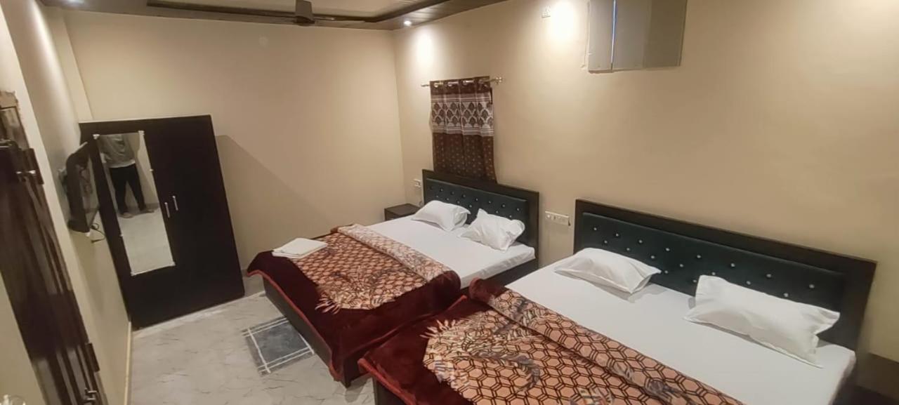 Raghuvanshi Paying Guest house Varanasi