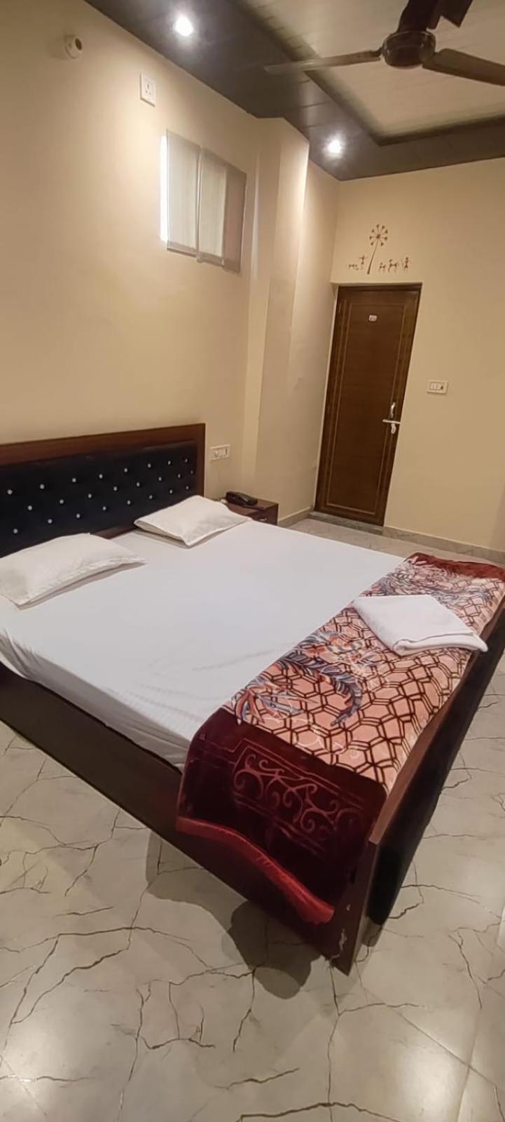 Guest house Raghuvanshi Paying Varanasi