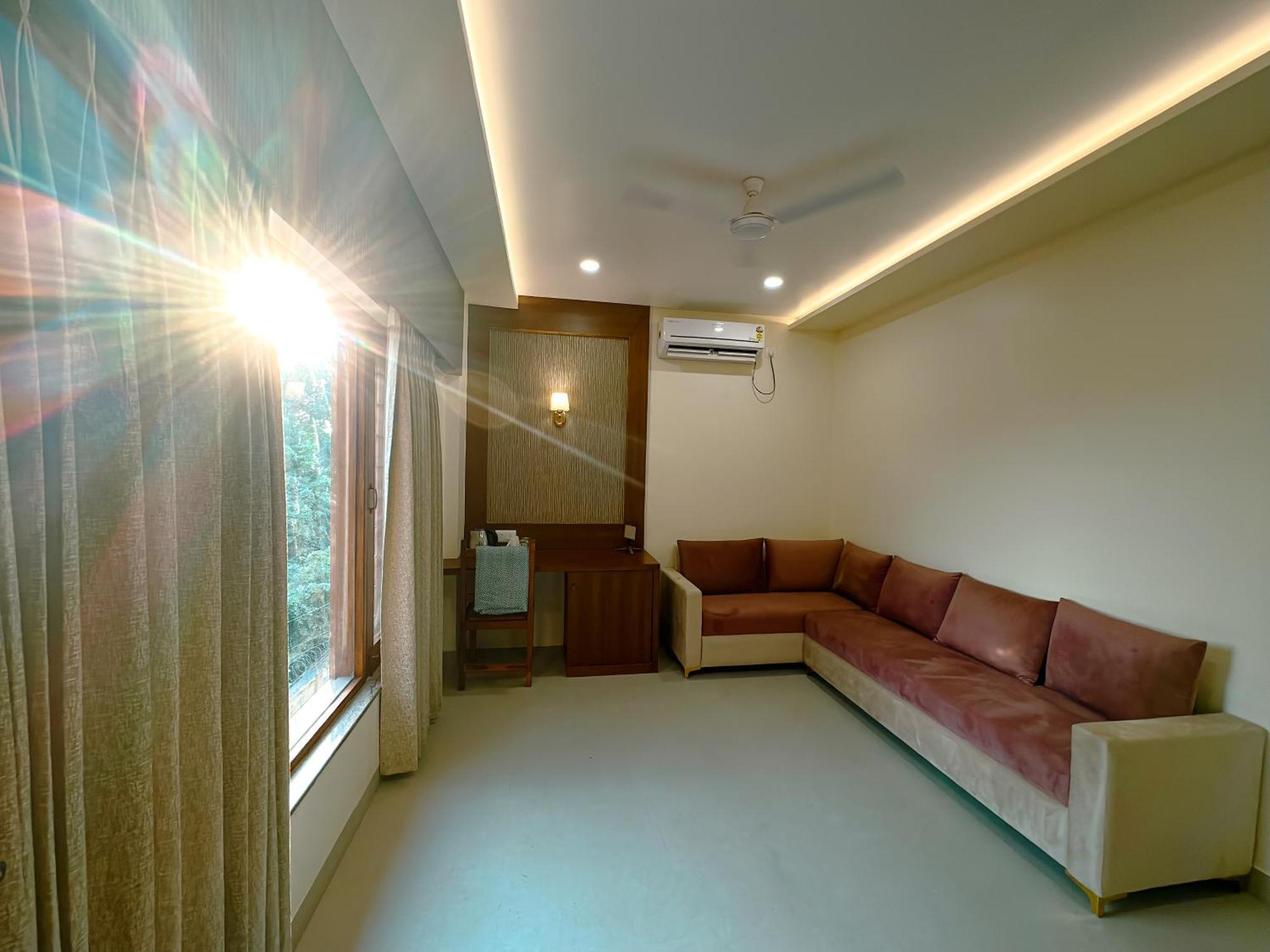 Ananda Kashi
