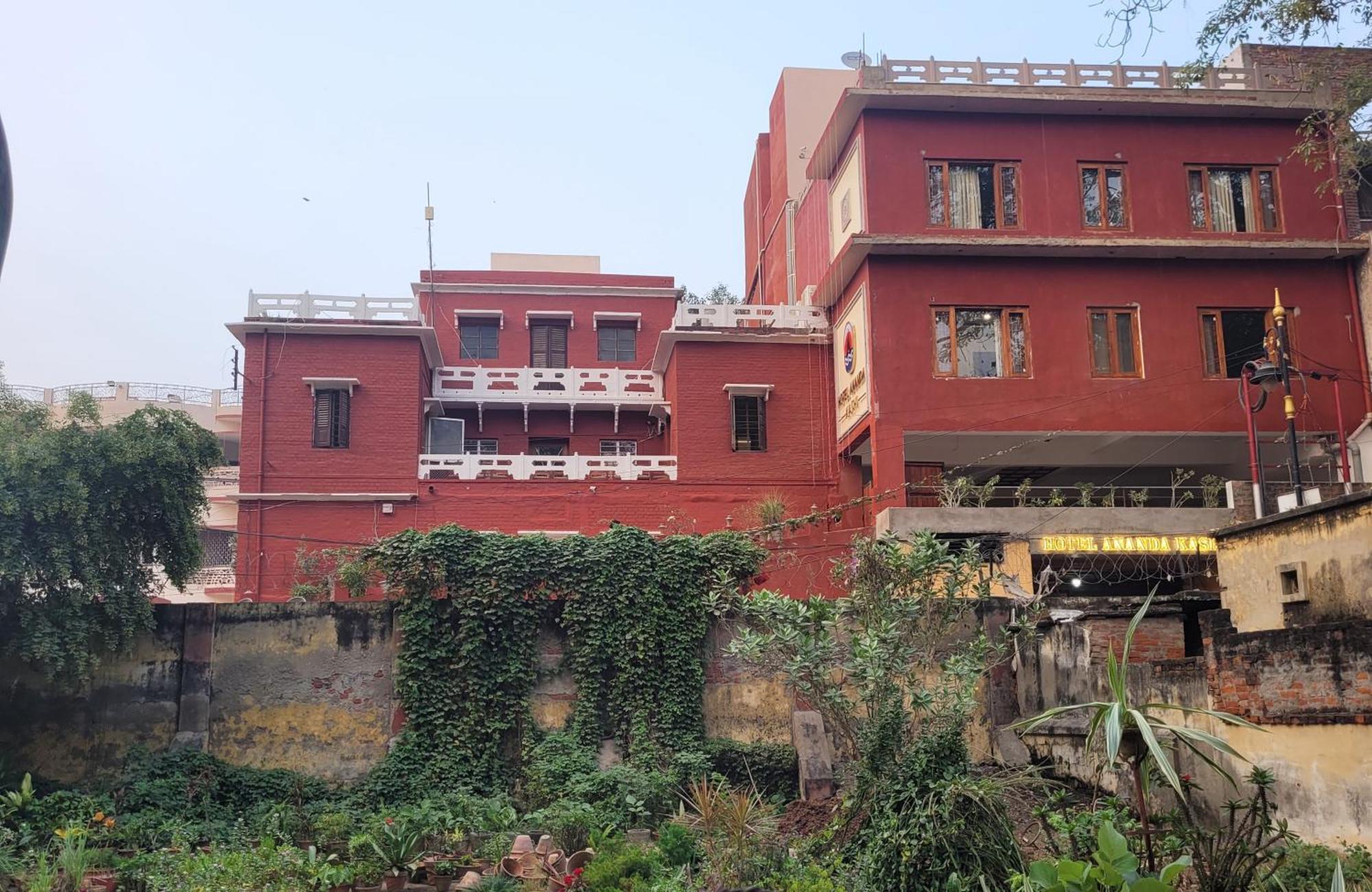 Ananda Kashi 3*
