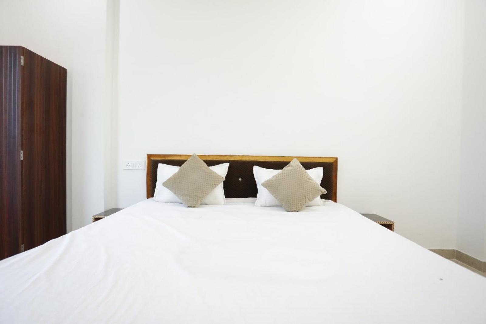 Guest house Bhardwaj Darbar
